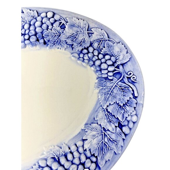 A. Santos Made in Portugal, Large Platter with Raised Blue & White Grape & Leaf - Picture 5 of 14